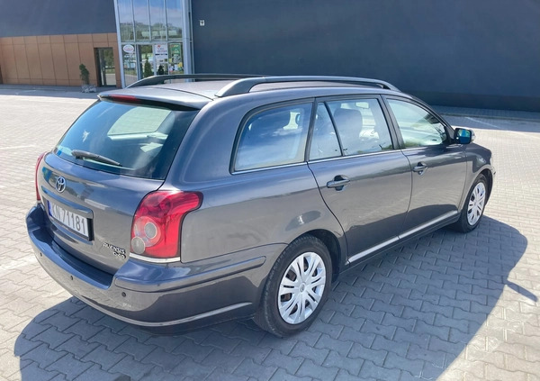 Toyota Avensis cena 12500 przebieg: 289714, rok produkcji 2008 z Błażowa małe 781